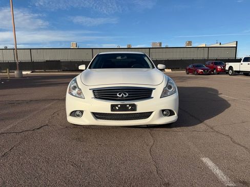 Used 2015 INFINITI Q40 w/ Navigation Package image 3