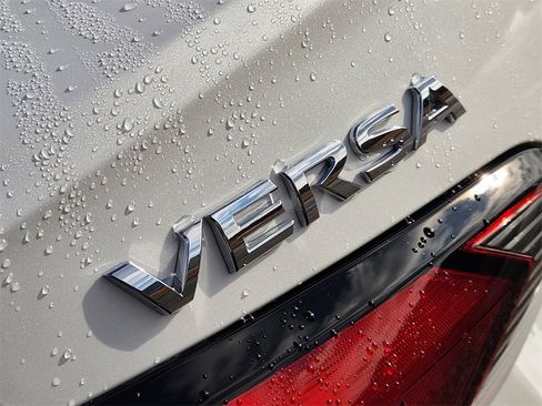 New 2025 Nissan Versa SV image 8