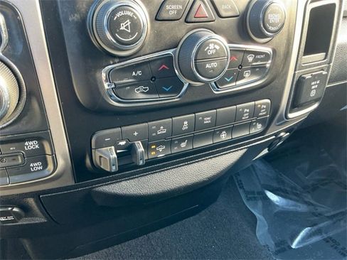 Used 2017 RAM 1500 Big Horn image 24