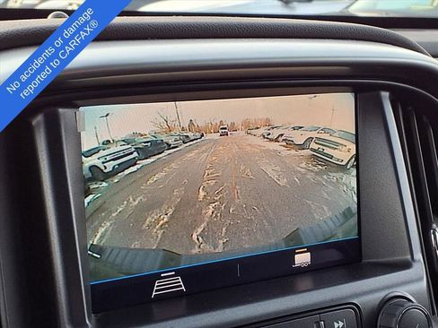 Used 2022 Chevrolet Colorado LT w/ LT Convenience Package image 25