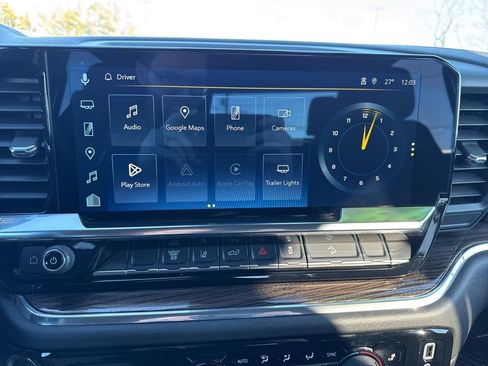 Used 2025 Chevrolet Silverado 2500 LT image 28