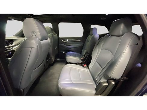 Used 2023 Buick Enclave Premium w/ Experience Buick Package AWD/4WD image 16