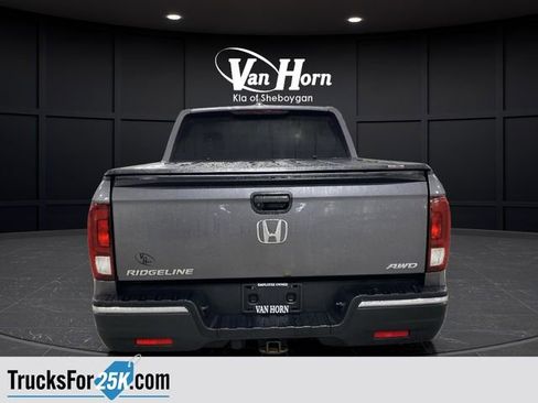 Used 2017 Honda Ridgeline RT image 7
