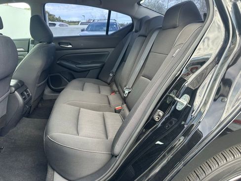 Used 2019 Nissan Altima 2.5 SV image 8