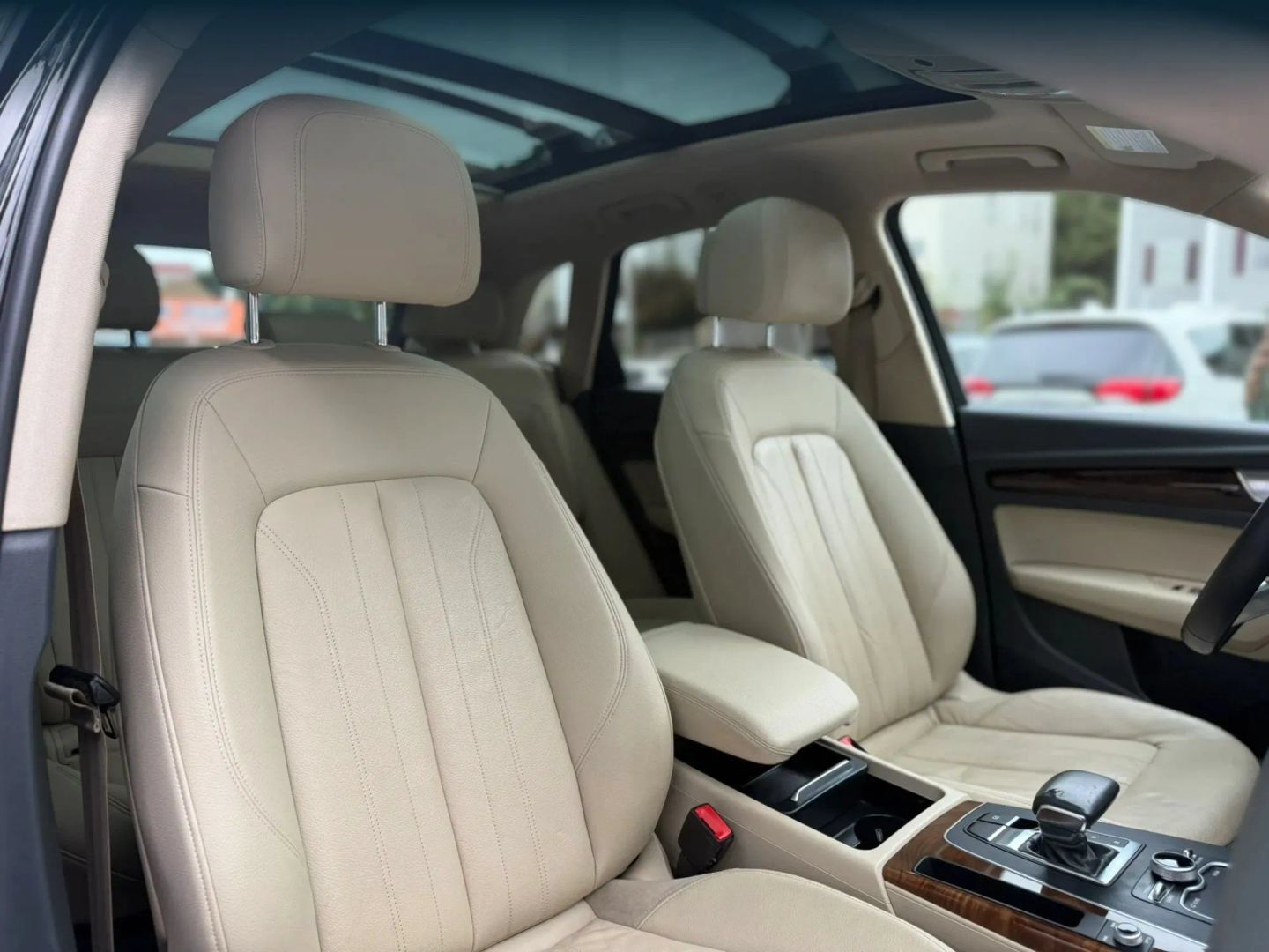 Used 2018 Audi Q5 2.0T Premium Plus w/ Premium Plus Package AWD/4WD image 17