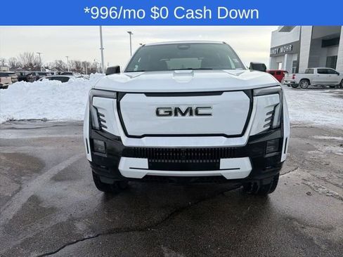 Used 2025 GMC Sierra EV Denali image 4