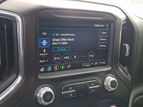 Used 2021 GMC Sierra 2500 AT4 w/ AT4 Preferred Package image 16