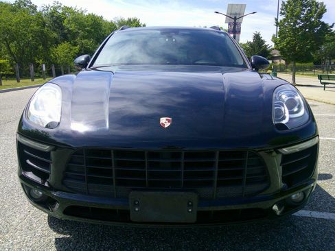 Used 2017 Porsche Macan AWD/4WD image 14