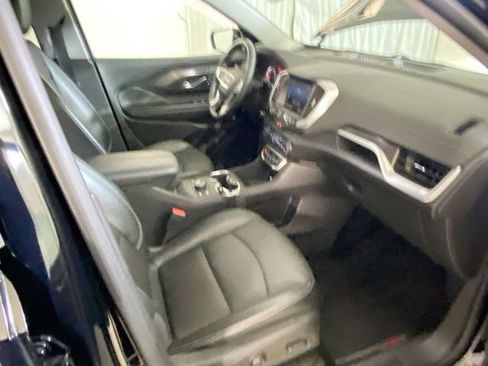 Used 2023 GMC Terrain SLT FWD image 38