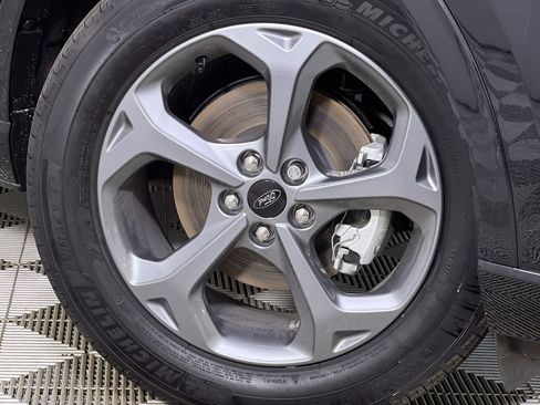 Used 2024 Ford Escape ST-Line w/ Equipment Group 301A image 12