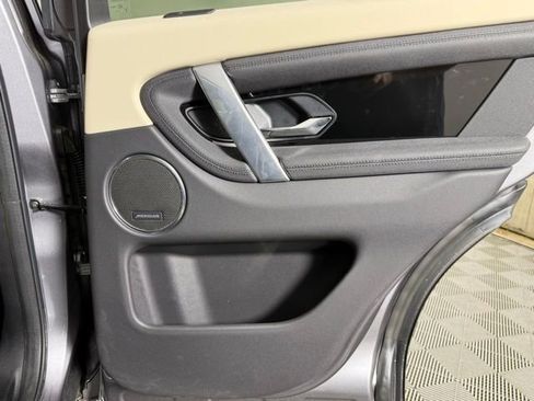 Certified 2025 Land Rover Discovery Sport S image 28