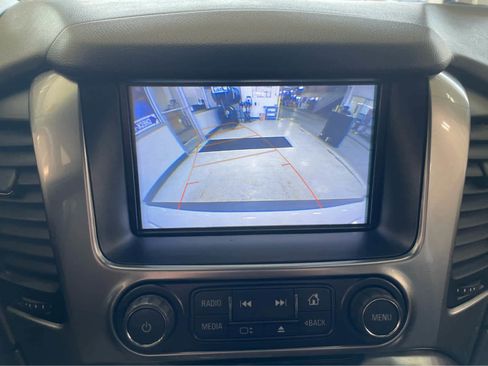 Used 2020 Chevrolet Tahoe LT image 36