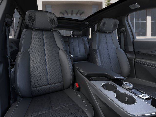 New 2027 Cadillac Lyriq Signature Sport RWD image 16