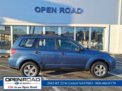 Used 2011 Subaru Forester 2.5X image 4