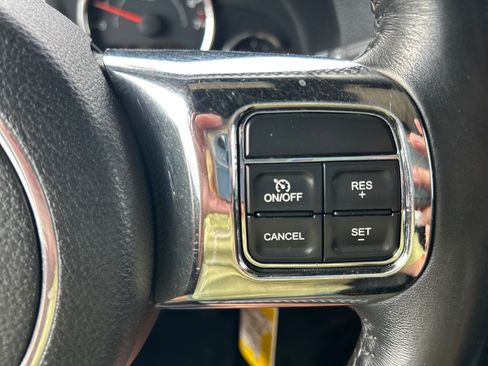 Used 2017 Jeep Wrangler Unlimited Sport w/ Quick Order Package 23S AWD/4WD image 24