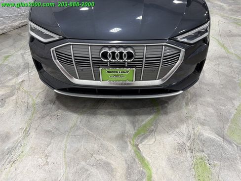 Used 2019 Audi e-tron Premium Plus AWD/4WD image 24