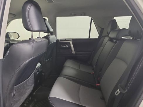 Used 2021 Toyota 4Runner SR5 Premium AWD/4WD image 9