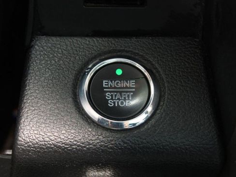 Used 2018 Ford F150 Lariat w/ Equipment Group 501A Mid AWD/4WD image 31