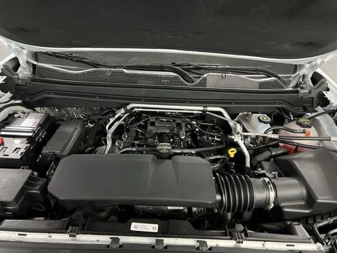 New 2026 GMC Canyon Elevation w/ Convenience Package image 29