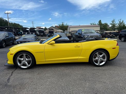 Used 2015 Chevrolet Camaro SS w/ RS Package RWD image 8