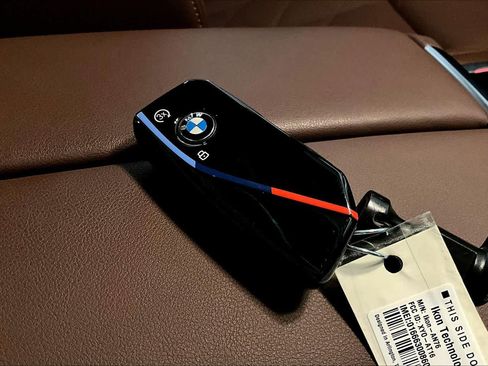 Certified 2026 BMW X5 M60i image 14