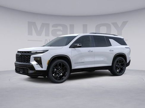 New 2026 Chevrolet Traverse RS w/ LPO, Floor Liner Package AWD/4WD image 3