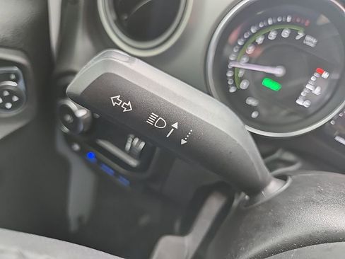 Used 2023 Jeep Wrangler Unlimited AWD/4WD image 49
