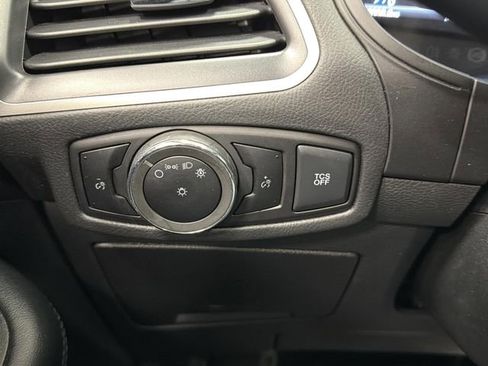 Used 2024 Ford Edge SEL image 24