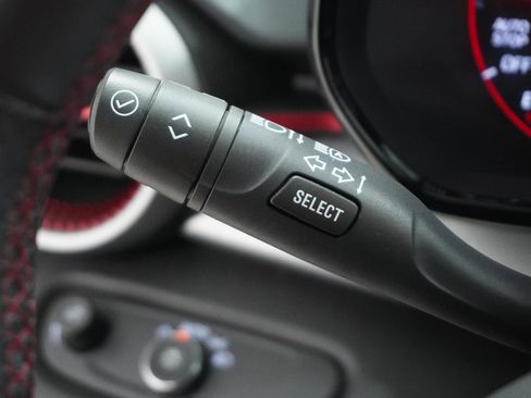 Used 2024 Chevrolet Trax RS w/ Driver Confidence Package image 20