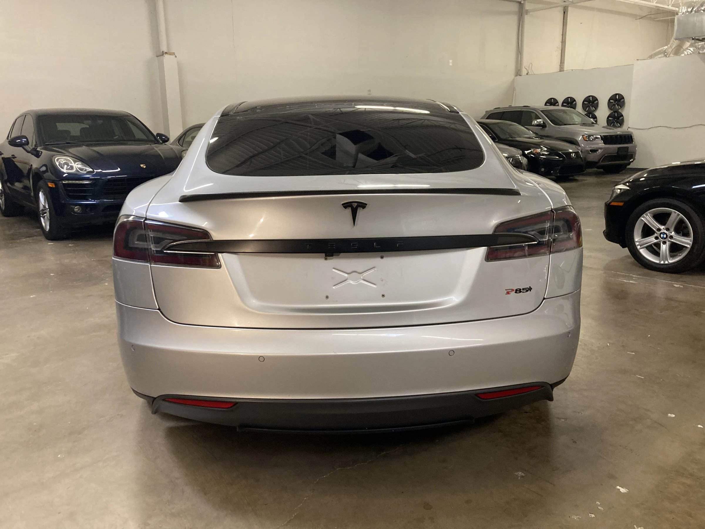 Used 2013 Tesla Model S Performance RWD image 32