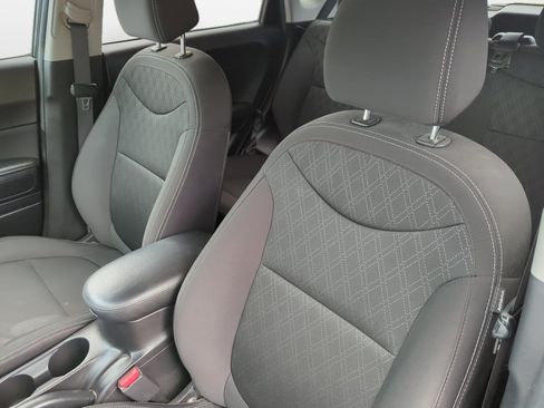 Used 2018 Kia Soul FWD image 13