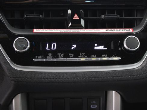 Certified 2024 Toyota Corolla Cross AWD Hybrid image 19