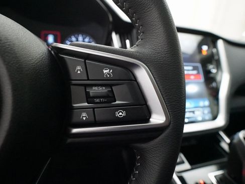 Used 2025 Subaru Outback Premium w/ Popular Package #1A image 19