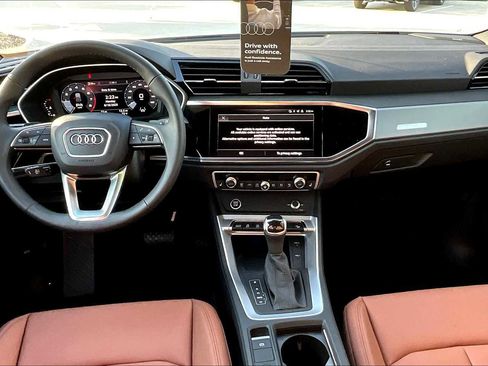 New 2025 Audi Q3 2.0T Premium Plus image 5