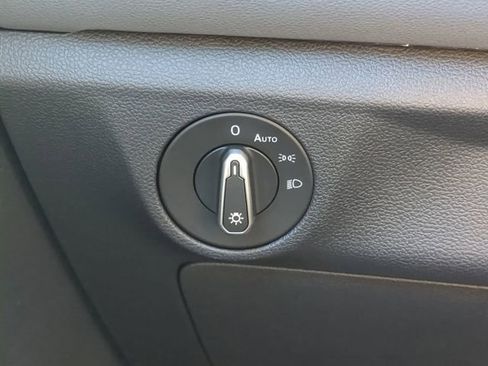 New 2026 Volkswagen Jetta SEL image 27