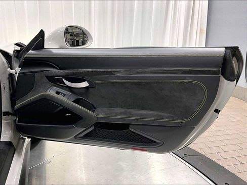 Used 2019 Porsche 911 GT3 RS image 27