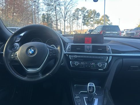 Used 2018 BMW 330i Gran Turismo xDrive 330i xDrive image 16