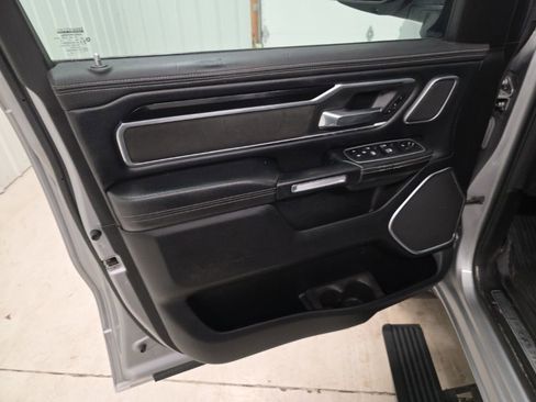 Used 2021 RAM 1500 Laramie image 13