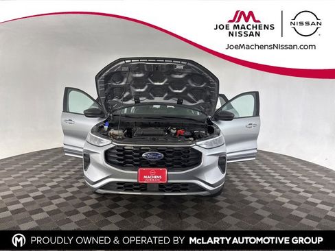 Used 2024 Ford Escape ST-Line image 11