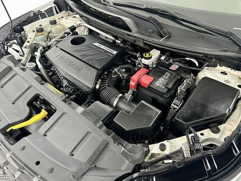 Used 2023 Nissan Rogue SV FWD image 29