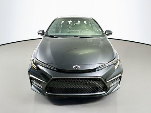 Used 2022 Toyota Corolla XSE image 2