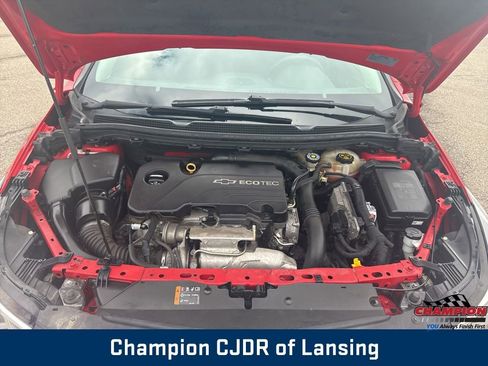 Used 2016 Chevrolet Cruze LT image 12