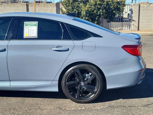 Used 2022 Honda Accord Sport image 6