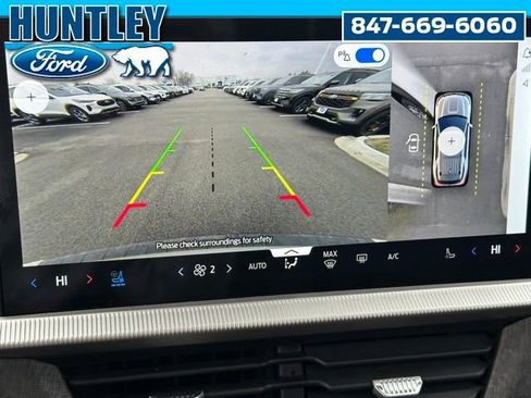 Used 2025 Ford Explorer Platinum w/ Ultimate Package AWD/4WD image 32