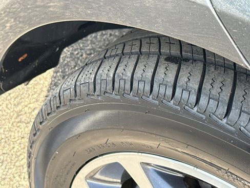 Used 2020 Chevrolet Sonic LT image 10