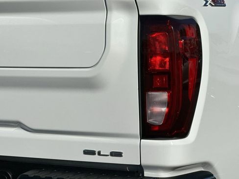 Used 2021 GMC Sierra 2500 SLE w/ SLE Convenience Package AWD/4WD image 24