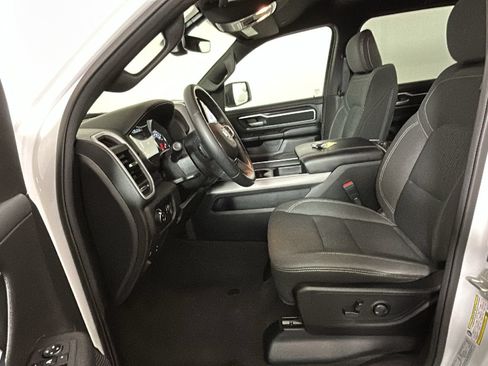 Used 2023 RAM 1500 Big Horn AWD/4WD image 14