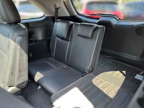 Used 2019 Toyota Highlander Limited Platinum AWD/4WD image 26