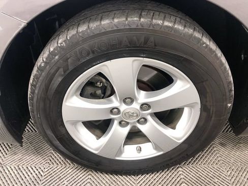 Used 2017 Toyota Sienna LE FWD image 27