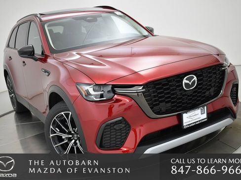 Used 2025 MAZDA CX-70 Plug-In Hybrid w/ Premium Pkg image 2